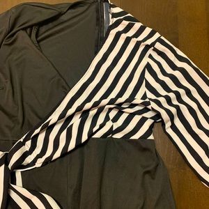 *NEVER WORN* b&w jumpsuit